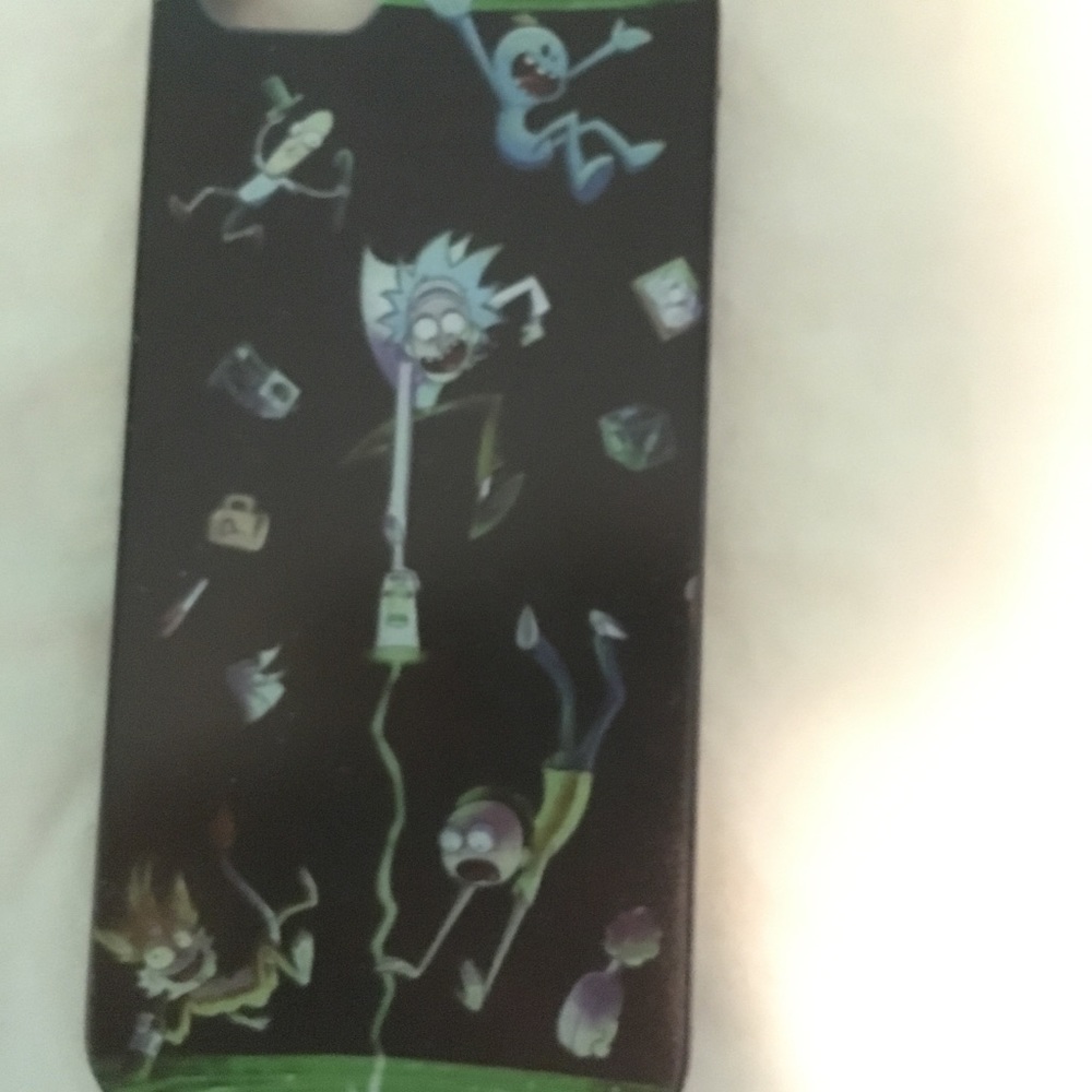 iPhone 5se bundle - Picture 3 of 7